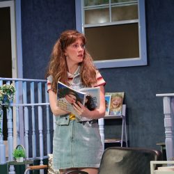 3FayeReynolds_SteelMagnoliasGRT_PhotoTaylorWesslman